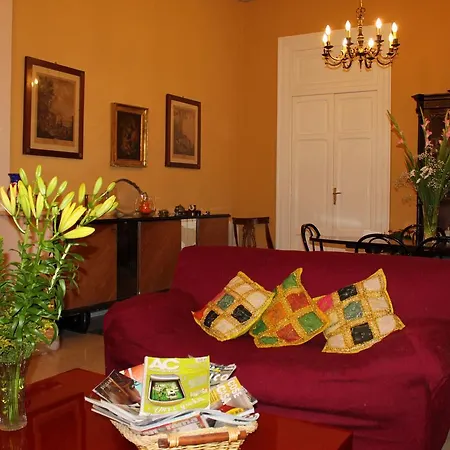 Bed & Breakfast Salinas *