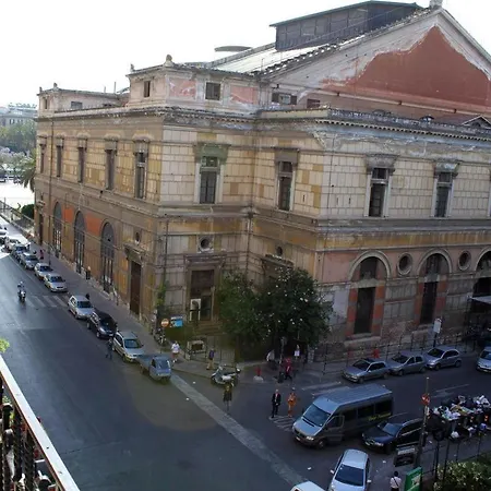 Alojamento de Acomodação e Pequeno-almoço Salinas 3*