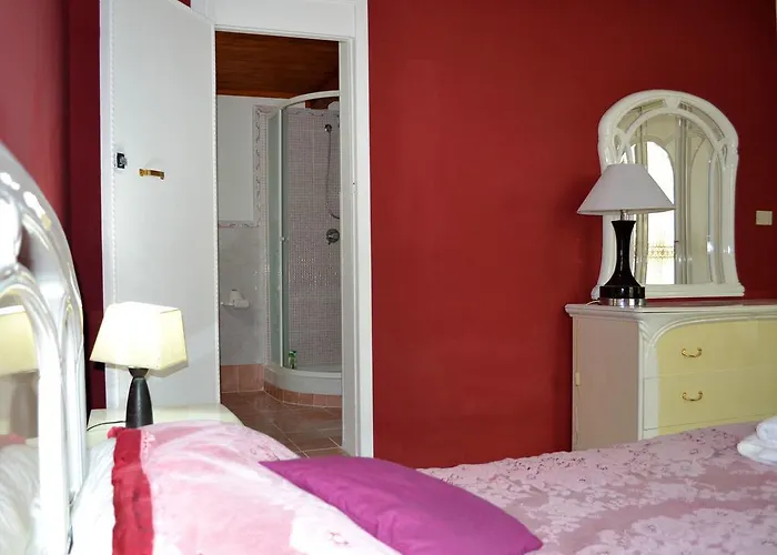 Salinas فندق مبيت وإفطار 3*