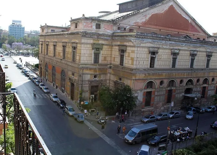 فندق مبيت وإفطار Salinas 3*